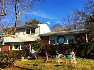 10 Westwood Rd, East Brunswick, NJ 08816