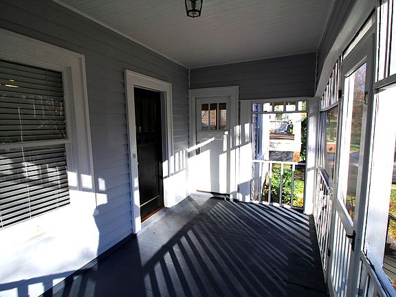 2nd image of 628 Kirby Pl
