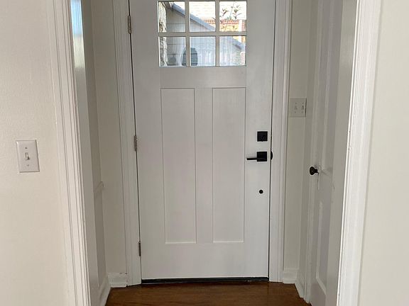 3rd image of 3348 E 6th St