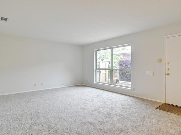 3rd image of 4604 Washburn Ave #A