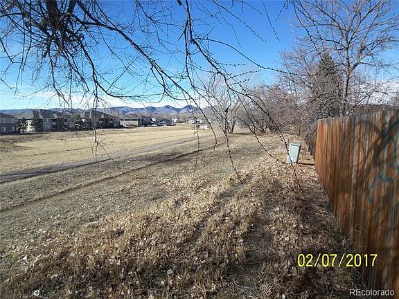 Backs to city open space!!! 