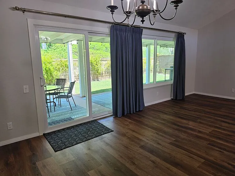 27351 Allariz — Photo 37