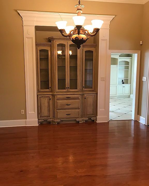 1st image of 108 Savannah Dr