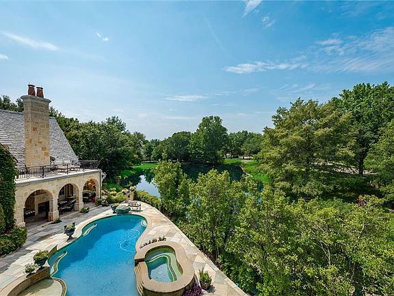 4th image of 5504 Saint Andrews Ct
