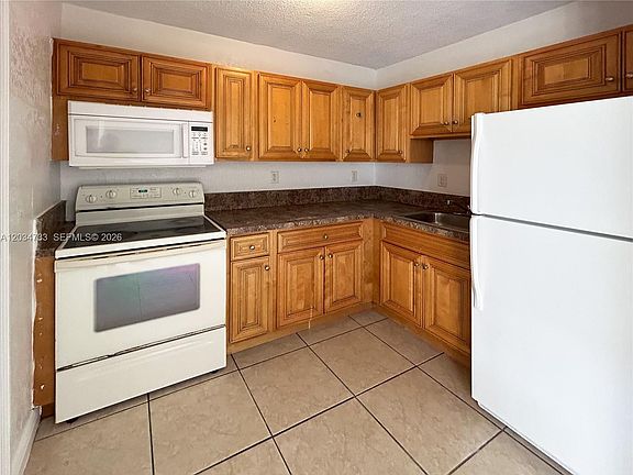 2nd image of 8287 NE Miami Ct Unit 102