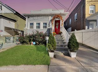 111 Faber St, Staten Island, NY 10302