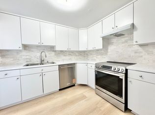 10464 Larwin Ave #14, Chatsworth, CA 91311