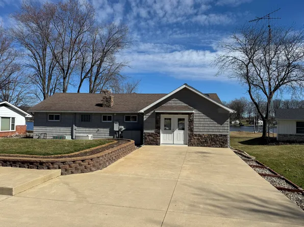 145 Lake Shore Dr, Coldwater, MI 49036