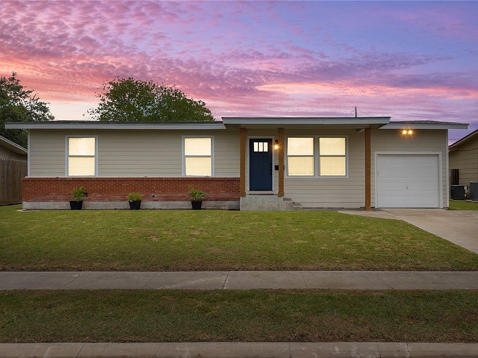 1st image of 1465 Casa De Oro Dr