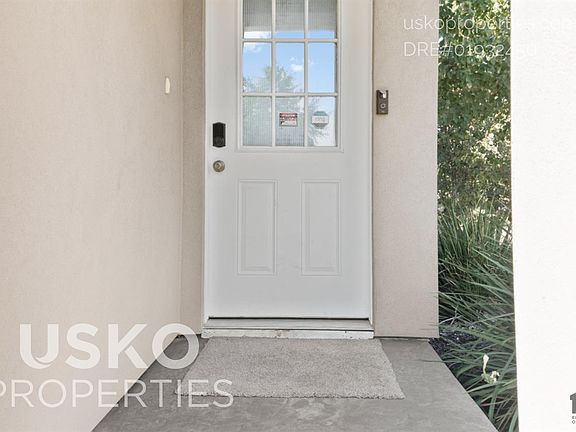 3rd image of 5965 Hilltop Dr