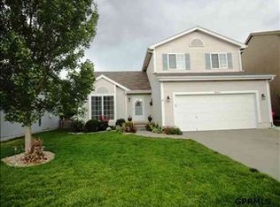 18644 Anne St, Omaha, NE 68135