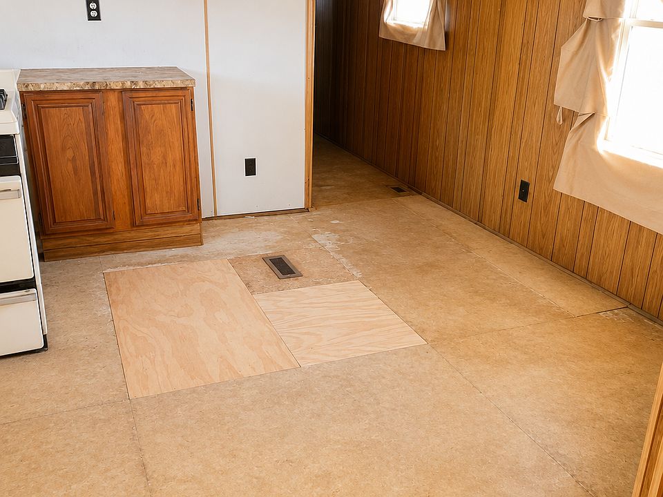2nd image of 640 East Homer #39