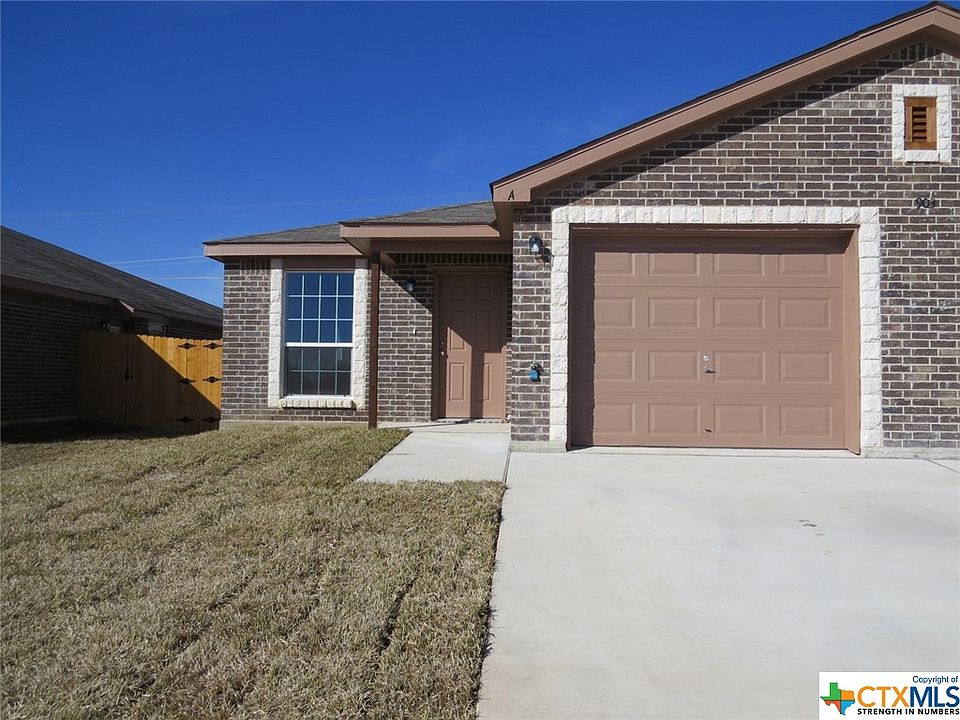 1st image of 903 Lasso Dr