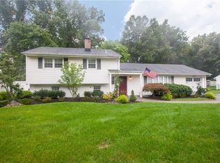 9 Nottingham Rd, Edison, NJ 08820