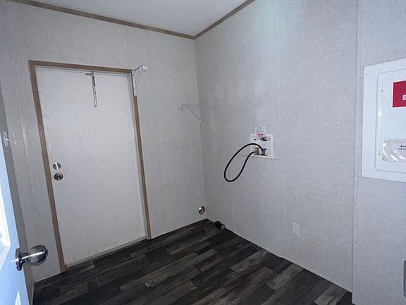 5th image of 116 Sandy Ridge Dr