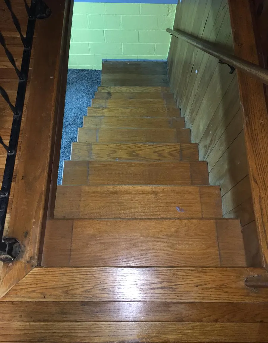 145 N Hillsdale Drive — Photo 4