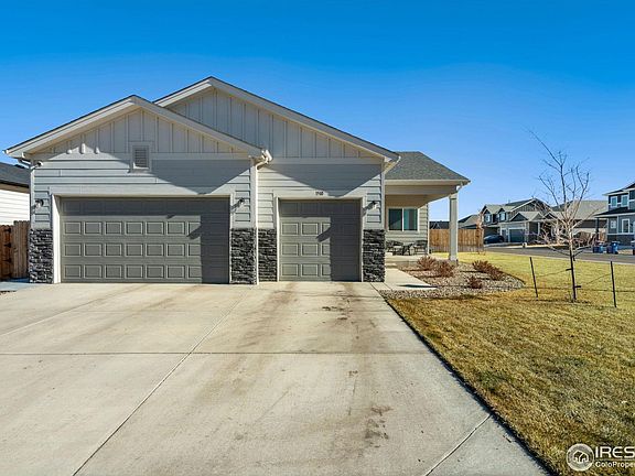 2nd image of 1510 Hibiscus Dr