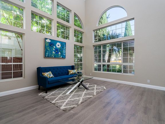 3rd image of 7658 Salix Pl