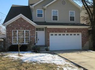 9220 Merritt Ave, Saint Louis, MO 63144