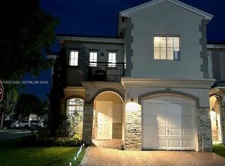 Kendall Village Townvilla, Miami, FL 33183