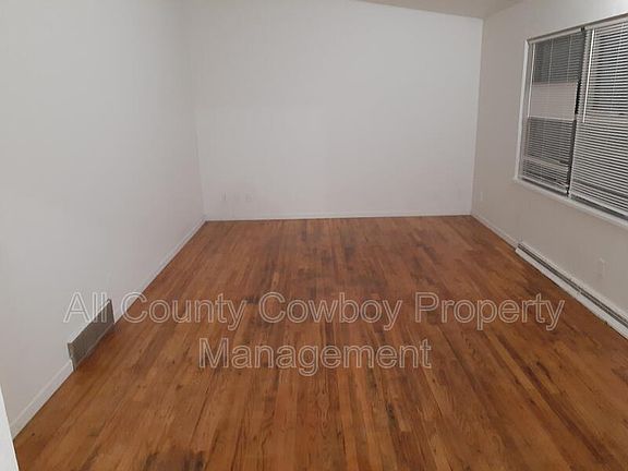 5th image of 707 S 23rd St Unit 707