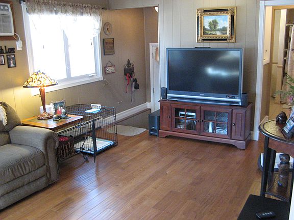 Living/TV room and 2nd bath