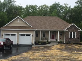 4 Adare Pl, Hadley, MA 01035