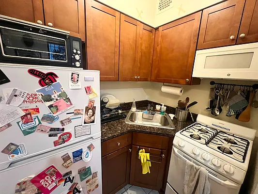 Rented by Guidance Realty Corp. | media 30