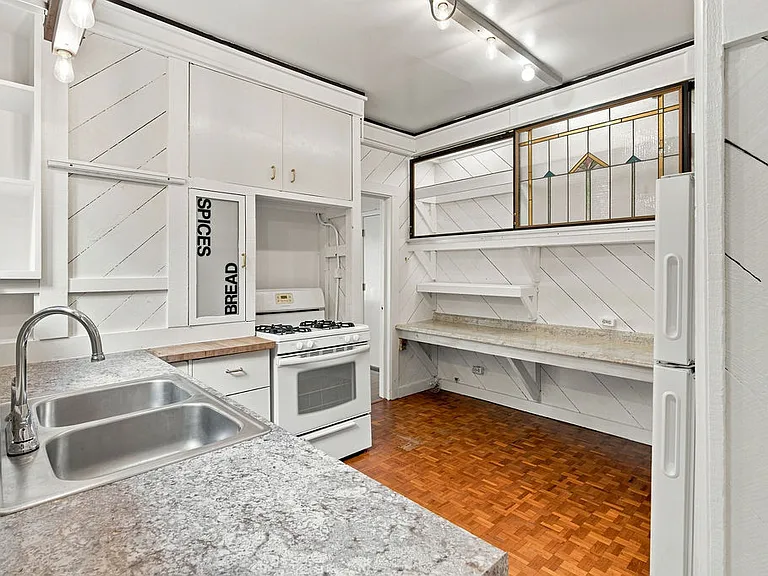 301 Jersey St #3 — Photo 8