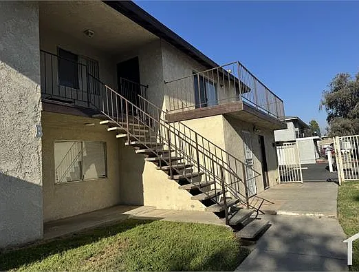 1144 Tribune St #D — Photo 2