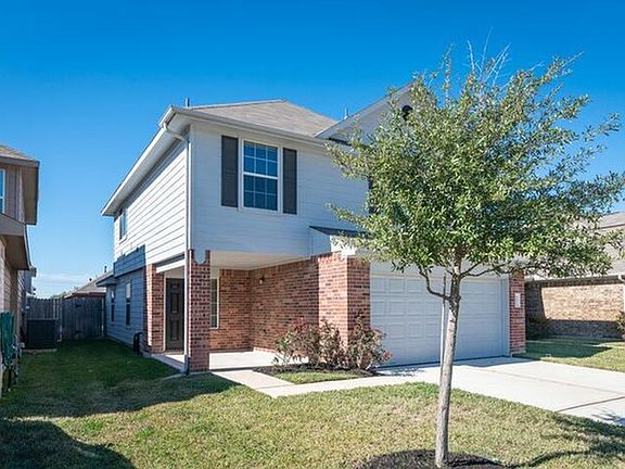 2nd image of 5611 Plantation Forest Dr