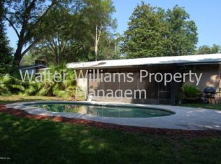 8409 Glade Ln, Jacksonville, FL 32217