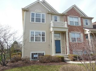 854 Clover Ln, Hampshire, IL 60140