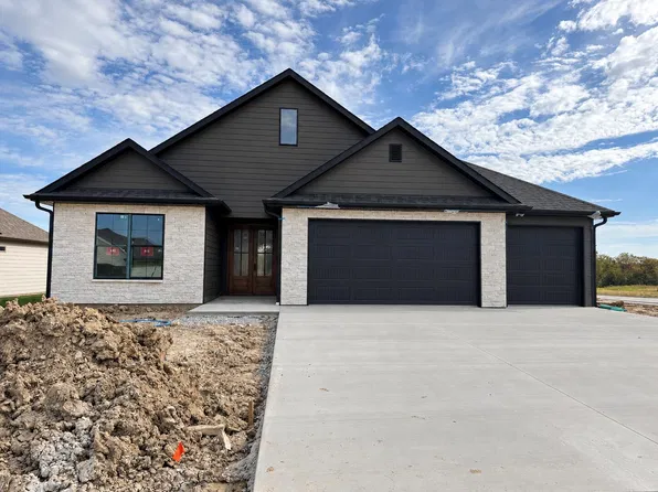 5320 Makana Ln, Columbia, MO 65203