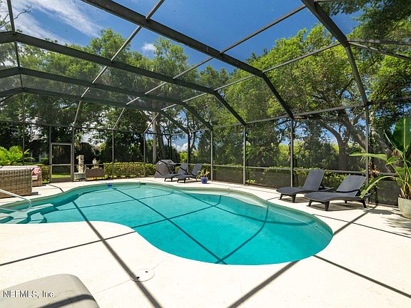 4th image of 168 SEA ISLAND Drive