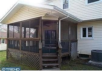 3rd image of 1202 Elderon Dr
