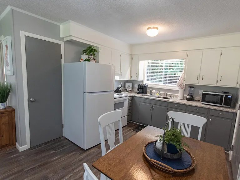 Dining and kitchen area