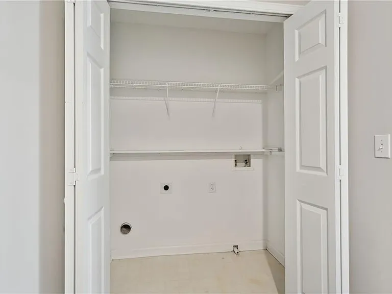 372 Azalea Cir — Photo 21