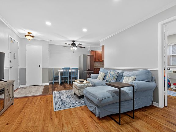 3rd image of 214 Avenue A APT B5