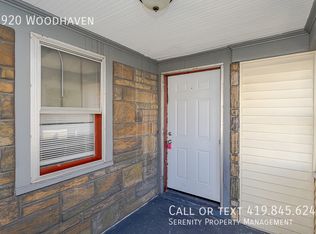 3920 Woodhaven Dr, Toledo, OH 43612