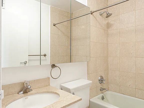 4th image of 201 E 87th St APT 10M