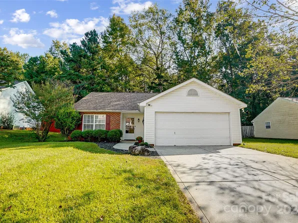 2279 Mancke Dr, Rock Hill, SC 29732