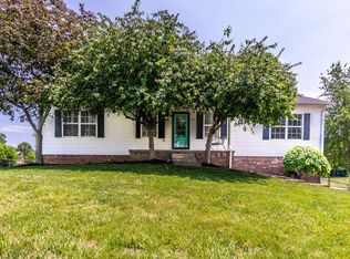 335 Brandon Ct, Berea, KY 40403