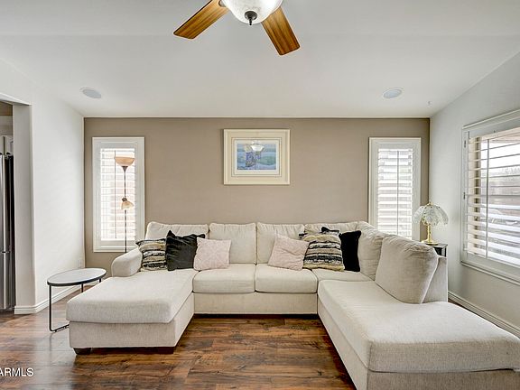 5th image of 41389 W HAYDEN Drive