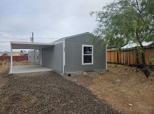 885 Harbor Dr, Bullhead City, AZ 86442
