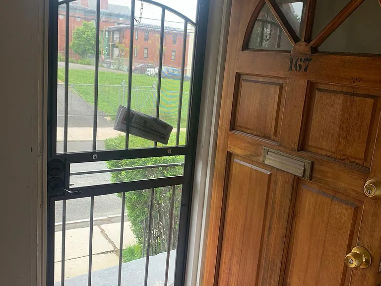 167 Russ St #1 — Photo 4