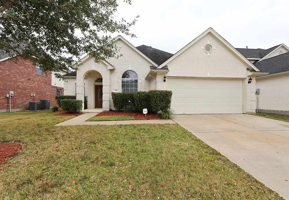 1st image of 5906 Pinewood Springs Dr