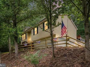 286 Oregon Hollow Rd, Linden, VA 22642