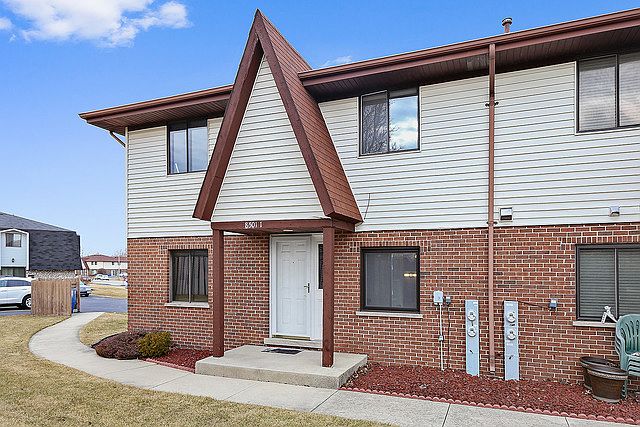 1st image of 8501 W Steven Pl #1