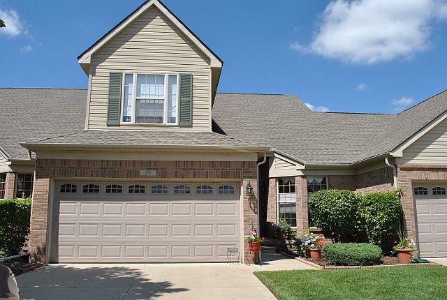 1st image of 375 Carson Dr #150